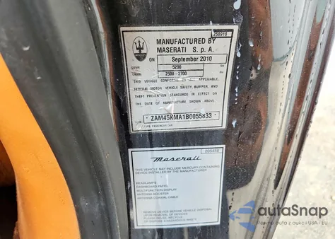 2011 Maserati Granturismo S z USA, uszkodzony, nr VIN ZAM45KMA1B0055833